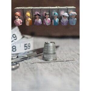 7 Fashion Silhouettes 1900 Avon 1982 Collectible Porcelain Thimble With Box